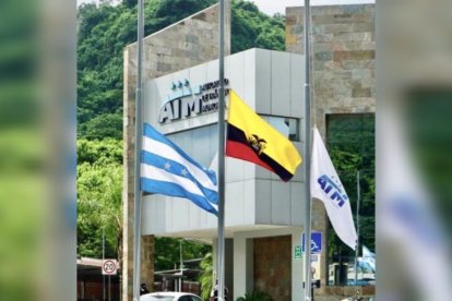 Oficinas de Autoridad de Tránsito Municipal de Guayaquil en el centro comercial Albán Boja