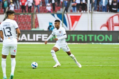 Óscar Zambrano, jugador de Liga.