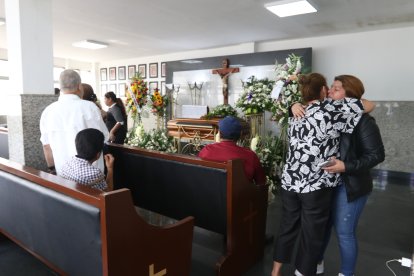 La profesora fue velada la tarde del 20 de marzo.