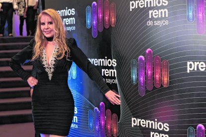La cantante Silvana Ibarra en el evento de los Premios REM.