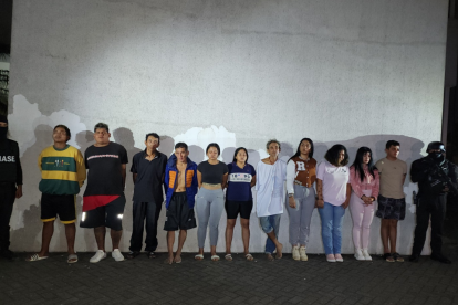 La Policía presentó a los detenidos