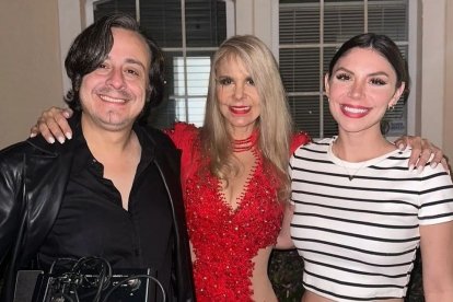 Silvana, con sus hijos Danny Solms y Amar Pacheco.