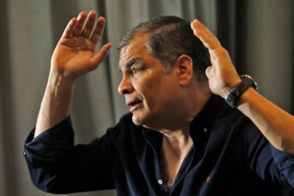 El expresidente ahora es mencionado por uno de los testigos del caso Metástasis.