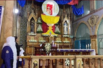 En la capital de Chimborazo se ofrecen recorridos guiados por las patrimoniales iglesias.