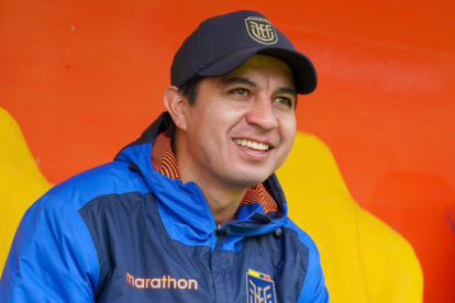 Eduardo Moscoso piensa en liderar a la Tri femenina sub-20.