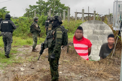 Personal policial capturó a los presuntos vacunadores.