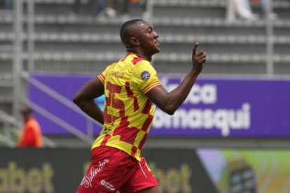 Renny Jaramillo marcó el primer gol de Aucas sobre Cumbayá.