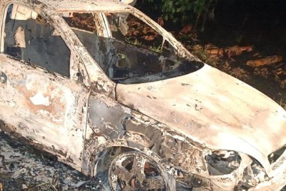 Son varios los casos de carros incinerados con personas en su interior, reportados en varias localidades en los últimos dos años.