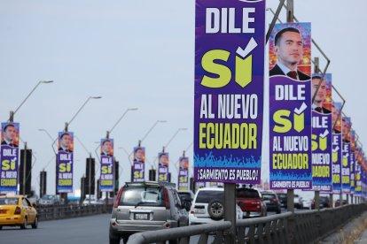 El puente de la Unidad Nacional presenta campaña por la Consulta Popular.