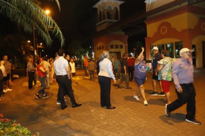 Se fueron a los golpes en una etapa de La Joya.