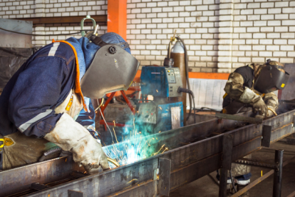Conoce cómo calcular el pago por horas de tu trabajo.