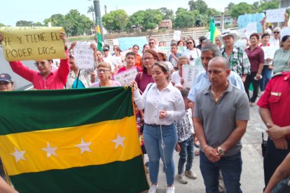 Los fieles llegaron a Daule para hablar del traslado, pero no lograron nada favorable.