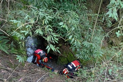 El cuerpo todavía permanece sin ser identificado