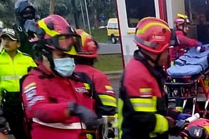 Personal del Cuerpo de Bomberos asistió a la emergencia.