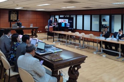 Las audiencias también sufren por la crisis eléctrica del Ecuador.