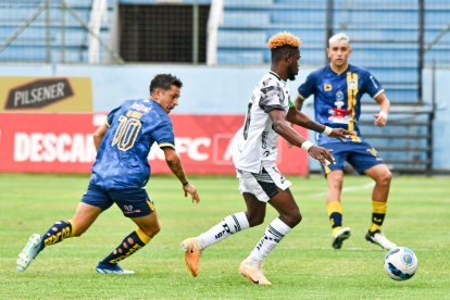 Delfín viene de caer ante Liga de Quito en la octava fecha.