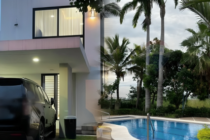 Referenial. Casas en Isla Mocolí.