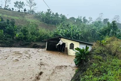 Un aluvión afectó a Alausí.