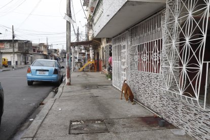 En la zona, horas después, aún quedaban en el piso rastros del hecho armado.