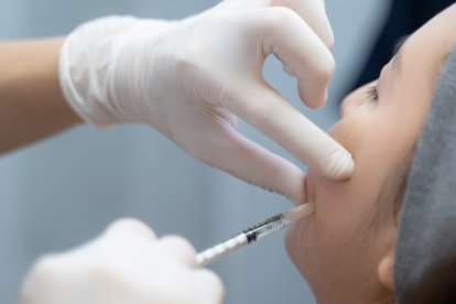 Varios famosos se han sometido a este procedimiento estético