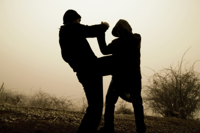 Referencial: una pelea callejera en Bogotá terminó con un presunto ladrón noqueado.