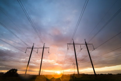 No habrá líos con la luz hasta el 5 de mayo.