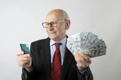 Los formatos necesarios para realizar el trámite están disponibles en la página oficial del SRI.