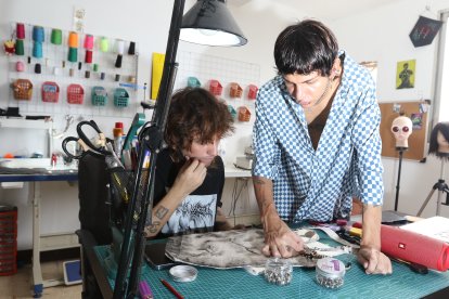 Los emprendedores montaron su taller en su domicilio.