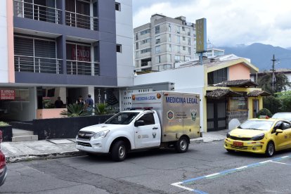 Agentes de la Policía acudieron al sitio para verificar la emergencia, la tarde del viernes 2 de mayo de 2024.
