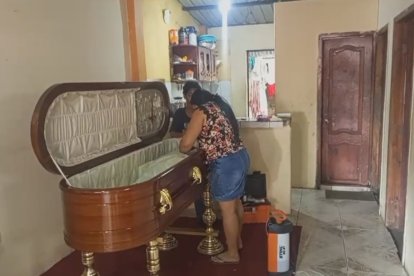 Yoryi es velada en Esmeraldas.