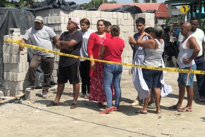 Deudos alegaron que la víctima recibió varias llamadas de advertencia de su muerte.