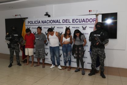 Los cinco criminales capturados tienen antecedentes penales por otros delitos.
