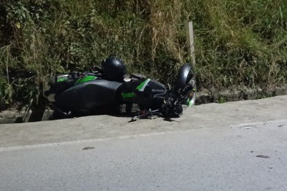 Así quedó el vehículo liviano