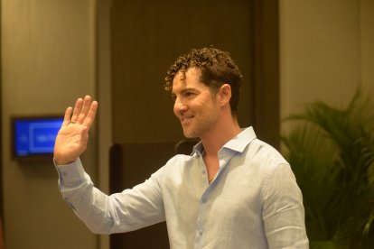 Salió del reality Operación Triunfo, por lo que dijo, tuvo que demostrar disciplina para lograr ser un músico  de verdad.