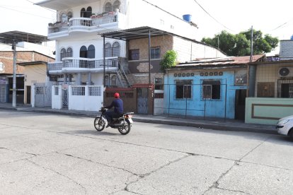 En el suburbio se registró una balacera que terminó con un fallecido.