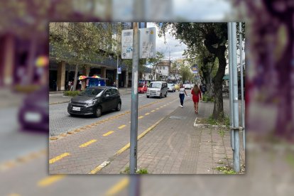 El hecho se registró la tarde del miércoles 15 de mayo de 2024 en la avenida Amazonas, del sector La Mariscal, en Quito.