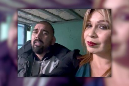 Esta es una captura del vídeo en el que Leandro Norero aparece junto a Claudia Garzón, en 2022.