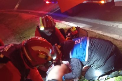 La víctima estaba con aliento a licor cuando la encontraron desangrándose.