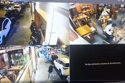 La cámara captó el instante en el que entraron los rateros.