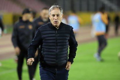 Ariel Holan va a su quinto partido en LigaPro.