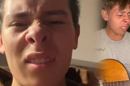 El joven 'nariz trompeta' también es cantante y entona la guitarra.