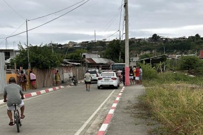 Personal de la Policía Nacional acordonó el área