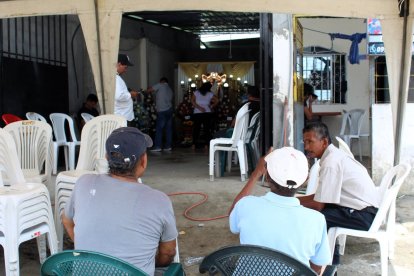 Los jóvenes fueron velados en la parroquia Rocafuerte y sus sepelios se realizaron este miércoles 22 de mayo.