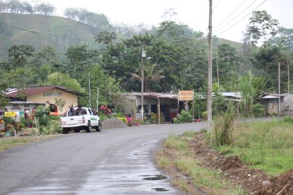 En la vía que conduce a la parroquia Malimpia dos jornaleros hallaron el cadáver.