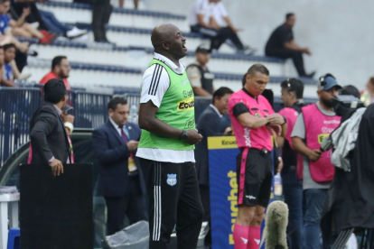 Luis Asprilla reemplaza a Hernán Torres, luego de ser sancionado 3 fechas en LigaPro