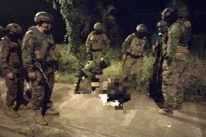 Una de las víctimas logró huir del sitio del ataque.