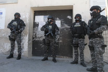 El procesado se encontraba en la conocida como cárcel de El Inca, en Quito. El traslado fue a una cárcel de otra provincia.