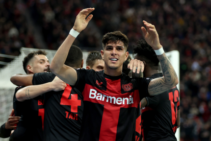 Hincapié se convirtió en el primer ecuatoriano en ser campeón de Bundesliga.