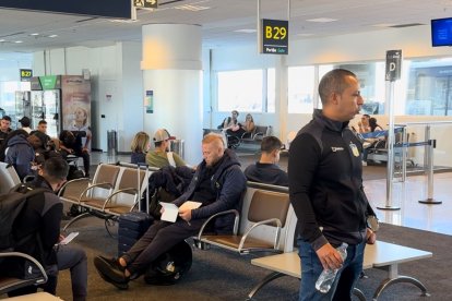 La delegación de Delfín llegó a Brasil.