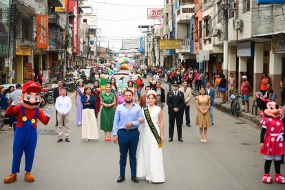 El Mes del Vinceñismo se inició con el tradicional pregón cívico en el que participaron autoridades, estudiantes y docentes de varios planteles.